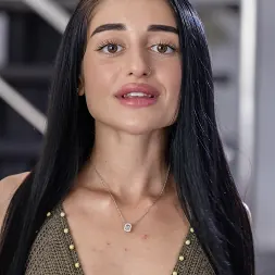 ▷ Ara Mix in Russian Creampie Princess (Photo 1) | 5K Porn