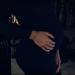 Ariana Aimes in '5K Porn' 8 Months Pregnant (Thumbnail 1)