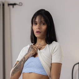 Breiny Zoe en '5K Porn' La mejor parte de despertar (Miniatura 13)