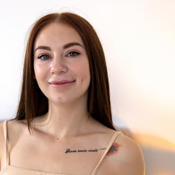 Emma Evans in Creampied European Teen (Photo 1) Emma Evans in '5K Porn' Creampied European Teen (Thumbnail 1)