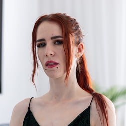 Isabella Both en '5K Porn' Por qué no ambos (Miniatura 1)
