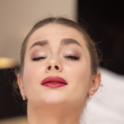 Liz Ocean in Drowning in Liz (Photo 286) Liz Ocean in '5K Porn' Drowning in Liz (Thumbnail 286)